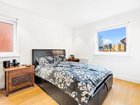 Ref: GF - Reynolds Avenue - Photo 3