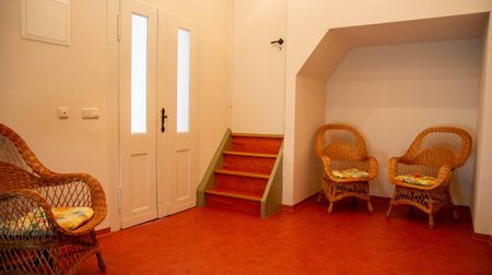 Großzügige 5 Zimmer Dachgeschosswohnung - Foto 4