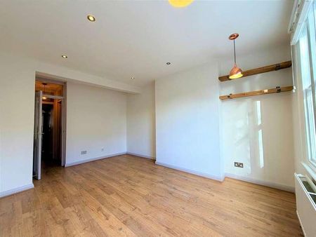 Mount Ash Road, Forest Hill, London, SE26 - Photo 2