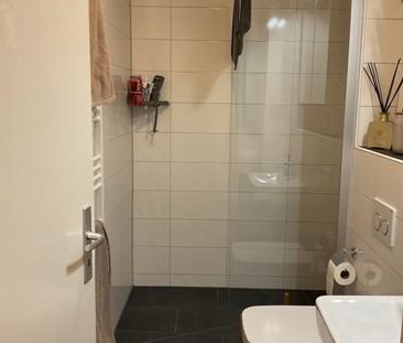 Schicke 3-Zimmerwohnung mit Laminat und modernisiertem Badezimmer... - Photo 3