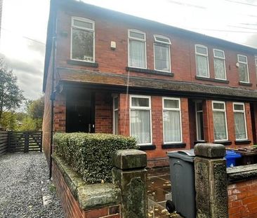 7 bedroom private hall to rent - Photo 2