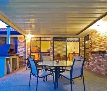 61 Teak Street, Rothwell - Photo 3