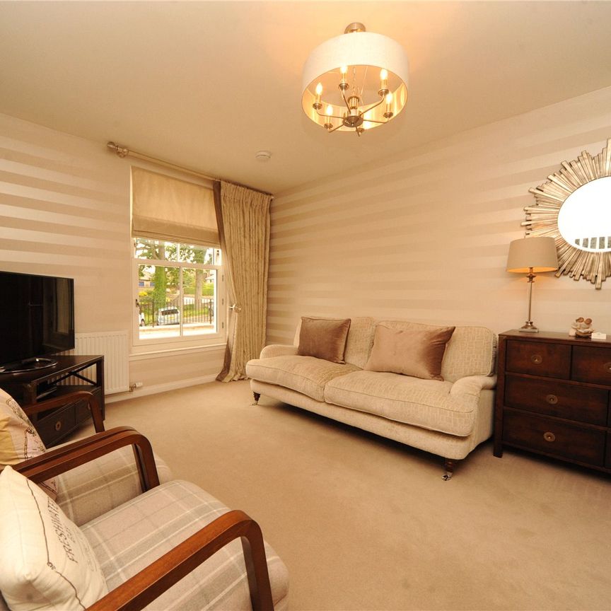 3 bedroom terraced house to rent - Photo 1