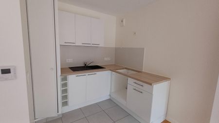 location Appartement T2 DE 45m² À VILLIERS SUR MARNE - Photo 4