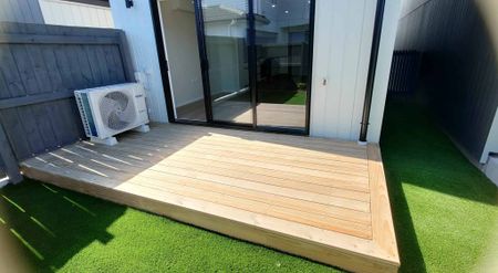 Nearly new 3bedrooms 3bathrooms townhouse - Photo 3