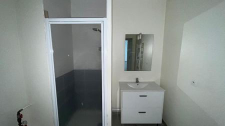 Location Appartement 2 pièces 44m² CHAMALIERES 63400 - Photo 3