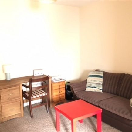 1 Bed - Rednal Road Kings Norton Birmingham B38 - Photo 1