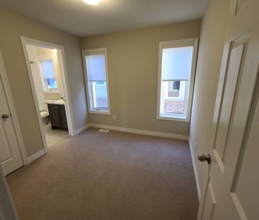 For Lease - 3937 Tufgar Crescent, Burlington, Ontario - Photo 4