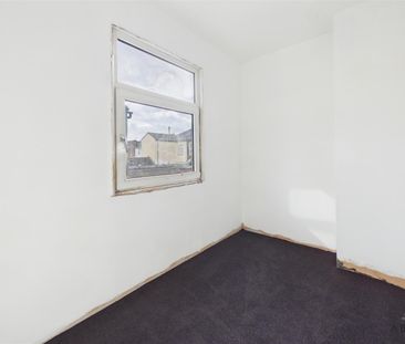 Taylor Street, Stoke-On-Trent ST6 5RX - Photo 2