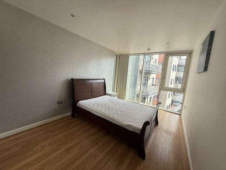 Canal Square, City Centre, Birmingham, B16 - Photo 5