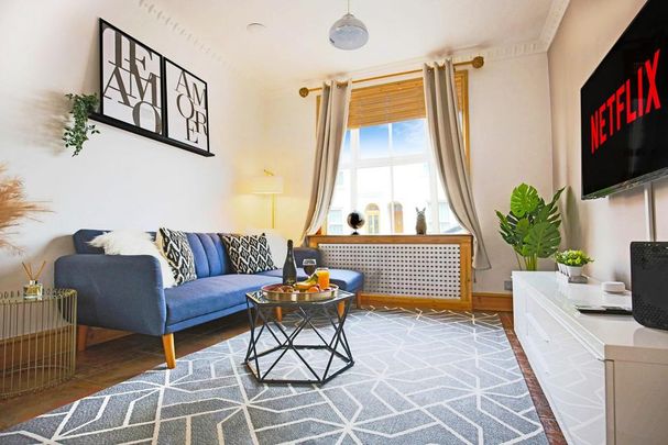 4 bedroom house to rent - Photo 1