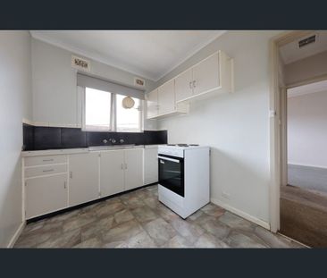 13/25 Royal Ave, Glen Huntly, Vic 3163 - Photo 1