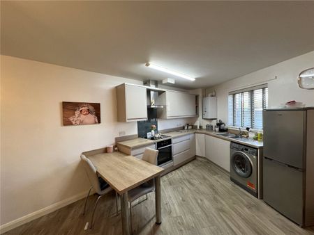 Apple Tree Close, Newark, Nottinghamshire, NG24 - Photo 5