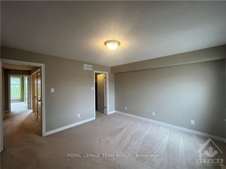 For Lease - 914 Fletcher Circle, Kanata, Ontario - Photo 4