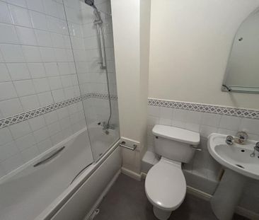 2 bedroom apartment to rent - Photo 5