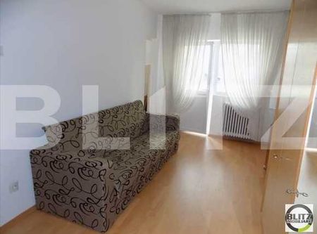 1 camera, 28 mp, mobilat modern, recent renovata, zona strazii Bucuresti - Photo 2