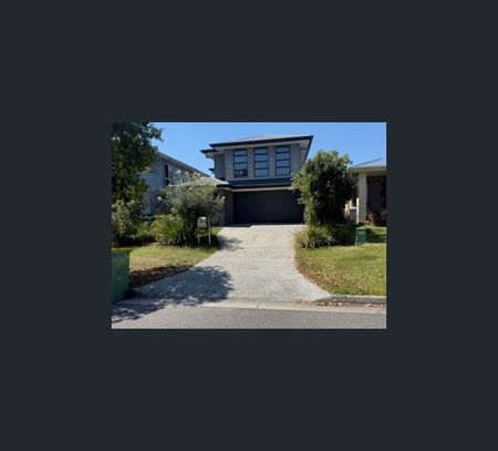 0000 Vale Avenue, Arundel, Qld 4214 - Photo 2