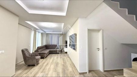 Duplex 5 camere, Zona Ghiroda, Petfriendly - Fotografie 2