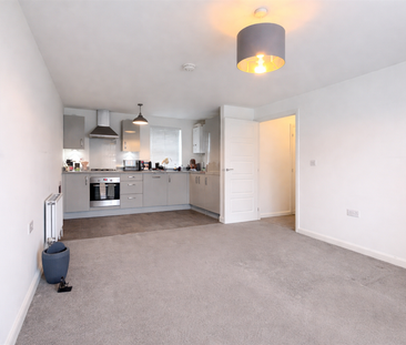 King Alfred Way, Great Denham, Bedford - Photo 4