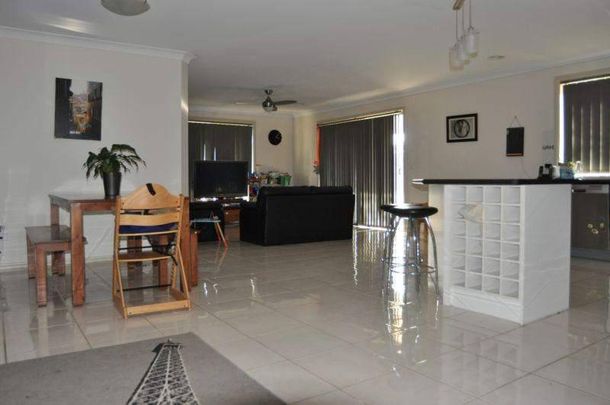 LIFESTYLE IN LLANARTH - Photo 1