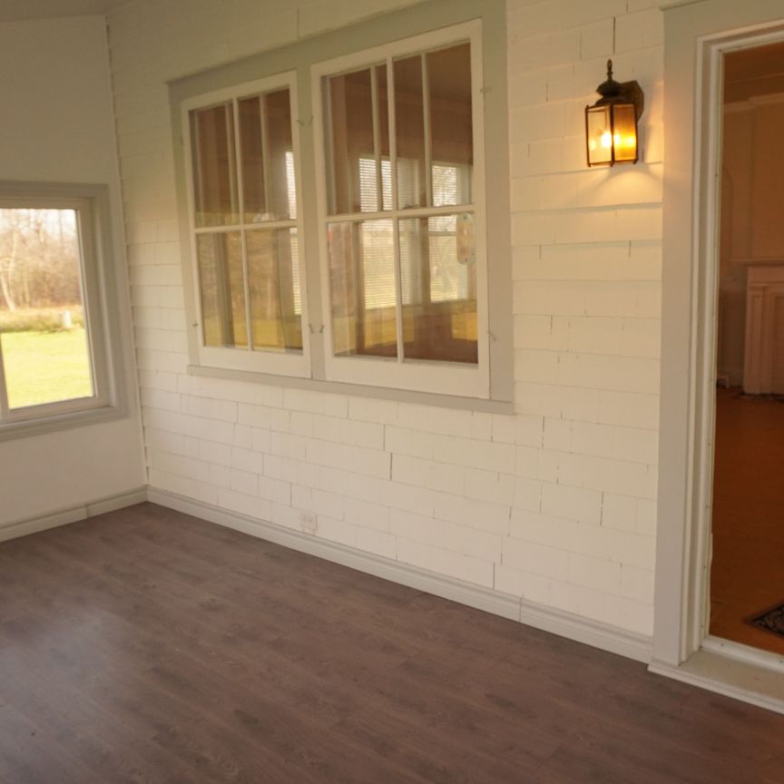 For Lease - 825 Garrison Road, Fort Erie, Ontario - Photo 1