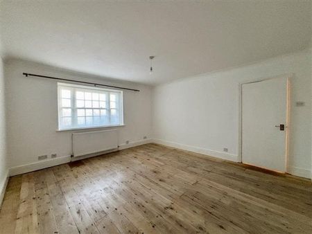 Hales Road, Cheltenham, GL52 - Photo 2