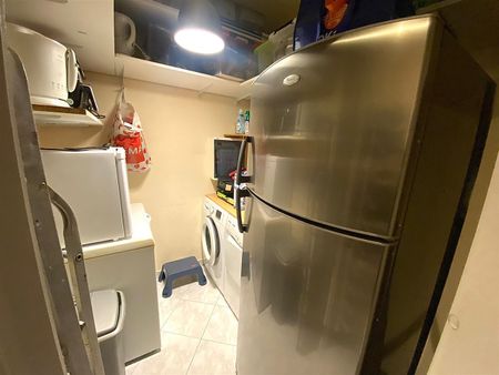 Ruim appartement met twee slaapkamers en terras - Photo 4