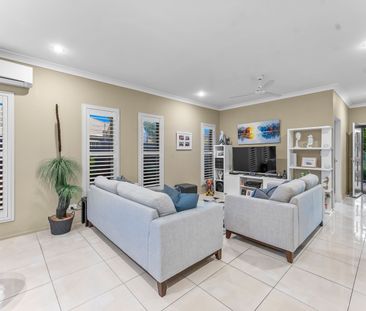 Immaculate Home in a Fantastic Location - Photo 3