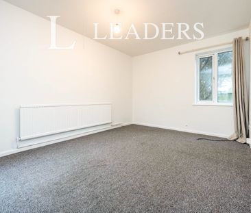 2 bedroom maisonette to rent Kensington Drive, Great Holm, Milton K... - Photo 2