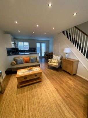 2 bedroom house to rent - Photo 1