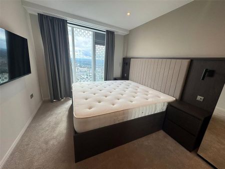 2 bedroom penthouse to rent - Photo 5