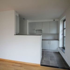 Appartement te huur in Sint-Gillis voor € 1.800 met 2 slaapkamers - Photo 2