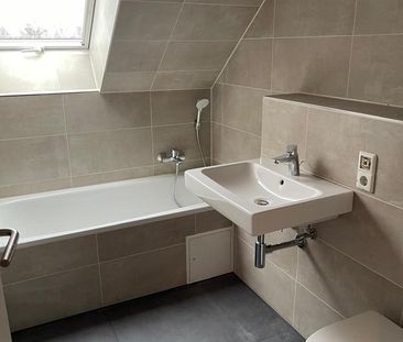 Frisch sanierte 120 qm Wohnung über zwei Etagen - Photo 3