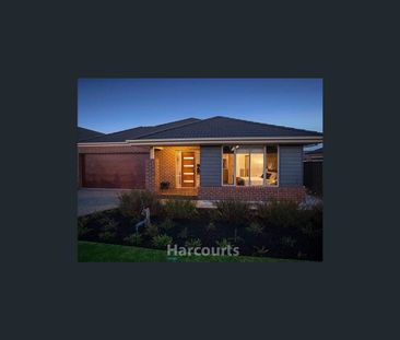 9 Fairway Street, Frankston, Vic 3199 - Photo 2
