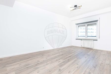 Apartamento T4 em Lisboa - Photo 2