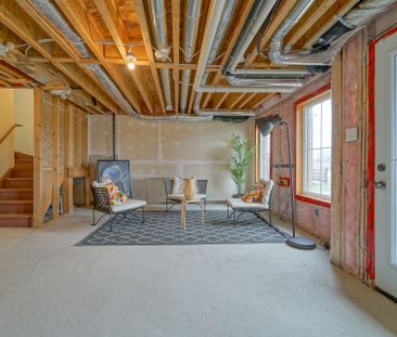 For Lease - 74 Pagebrook Crescent, Hamilton, Ontario - Photo 3