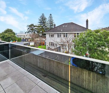 Modern Living in a Renovated Fire Station - Photo 4