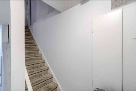 For Lease - 41 Calm water Crescent, Brampton, Ontario - Photo 4