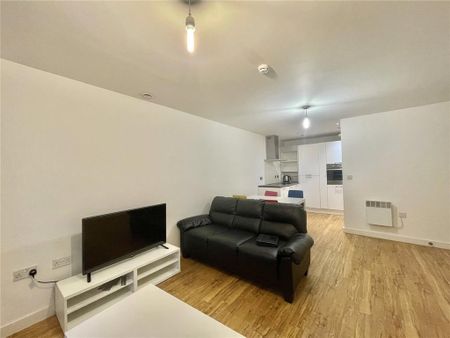 2 bedroom apartment to rent - Photo 3