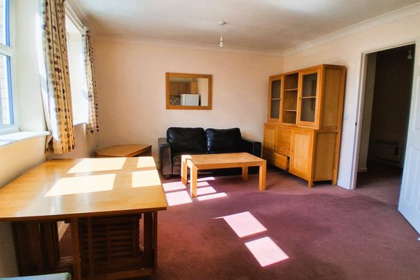 49 Bentley House - Photo 1