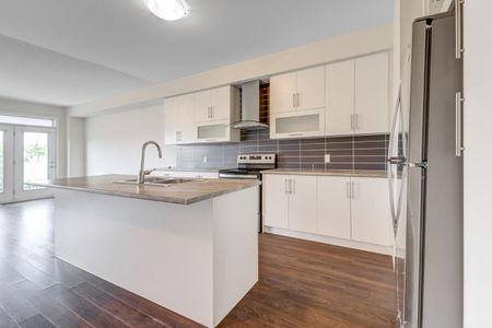 For Lease - 40 Donald Fleming Way, Whitby, Ontario - Photo 3