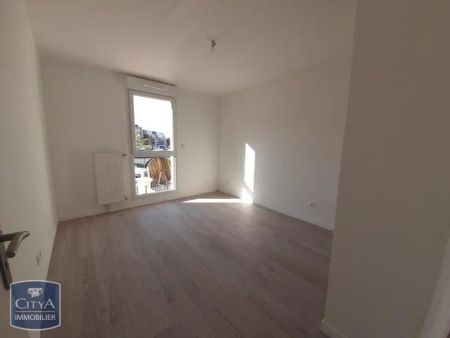 Appartement à louer 3 pièces 62.4m² - Photo 2