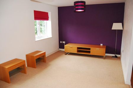 2 bedroom apartment to rent - Photo 2