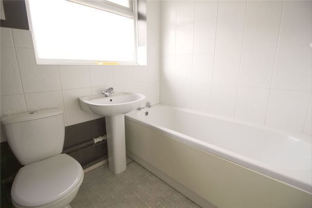 2 bedroom house to rent - Photo 1