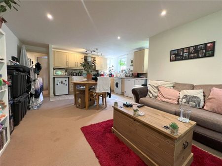 Lorne Park Road, Bournemouth, Dorset, BH1 - Photo 5