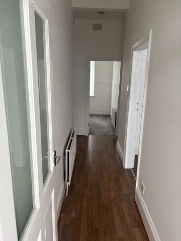 2 bedroom ground floor flat to rent - Photo 5