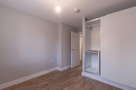 1 bedroom ground floor flat to rent - Photo 3