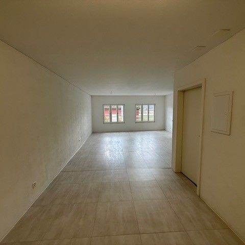 Rent a 1 room studio in Klingnau - Photo 1