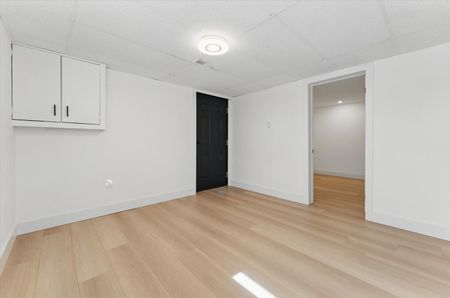 For Lease - 90 Euclid Avenue Unit# Basement, Toronto, Ontario - Photo 4