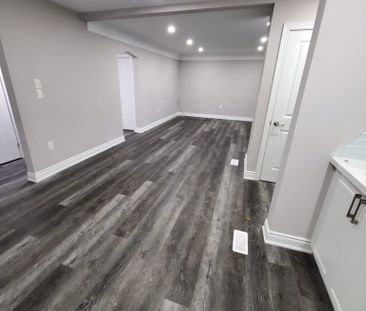 For Lease - 15 Camille Court Unit# Upper, Hamilton, Ontario - Photo 2